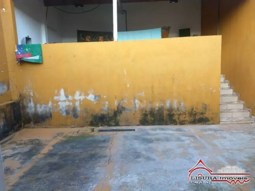 Foto 5 de Casa com 2 quartos à venda, 135m2 em Parque dos Príncipes, Jacarei - SP