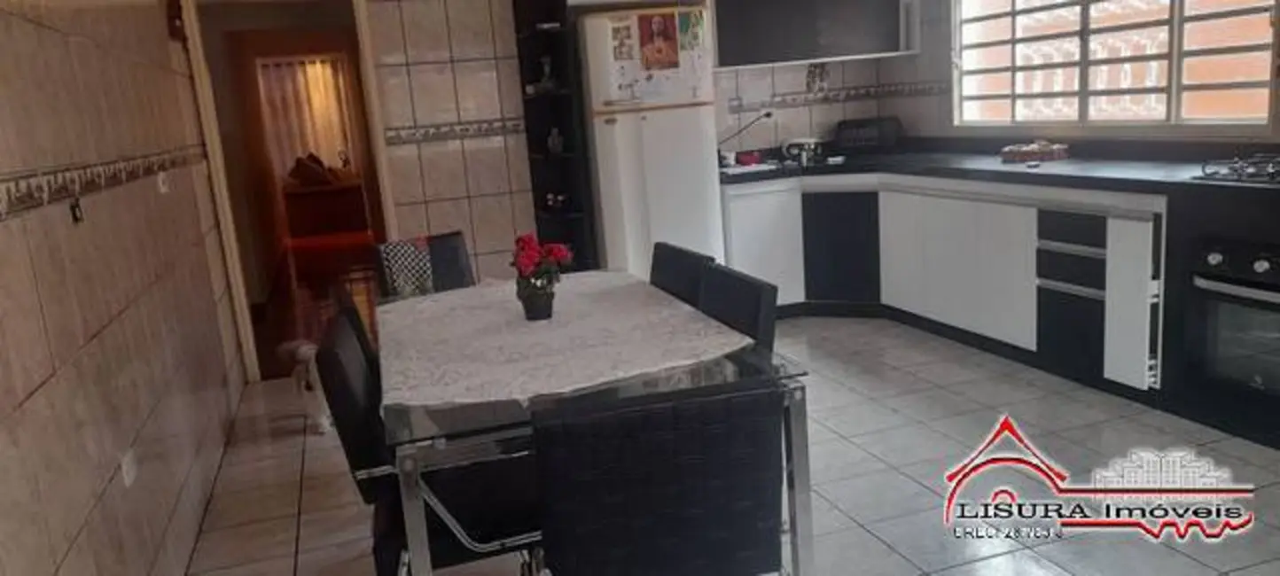 Foto 9 de Casa com 3 quartos à venda, 227m2 em Jardim Maria Amélia, Jacarei - SP