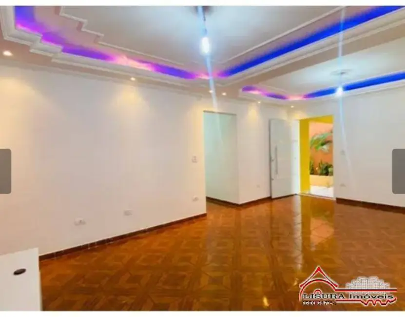 Foto 4 de Casa com 3 quartos à venda, 227m2 em Jardim Maria Amélia, Jacarei - SP