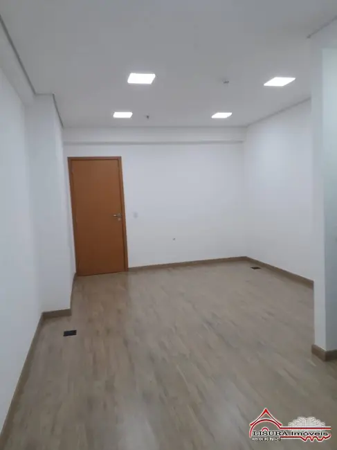 Foto 9 de Sala Comercial à venda, 28m2 em Centro, Jacarei - SP