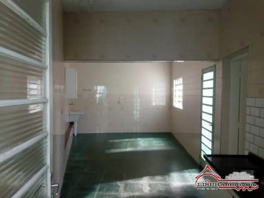 Foto 9 de Casa com 2 quartos à venda, 131m2 em Jardim Bela Vista, Jacarei - SP