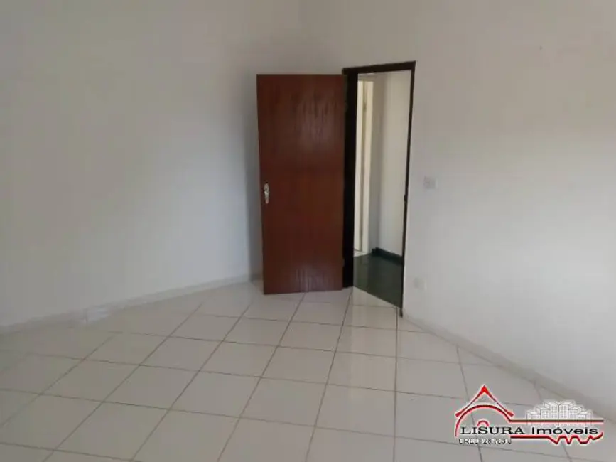 Foto 8 de Casa com 2 quartos à venda, 131m2 em Jardim Bela Vista, Jacarei - SP