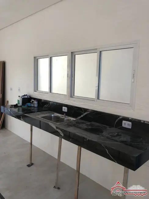 Foto 3 de Casa com 3 quartos à venda, 240m2 em Loteamento Villa Branca, Jacarei - SP