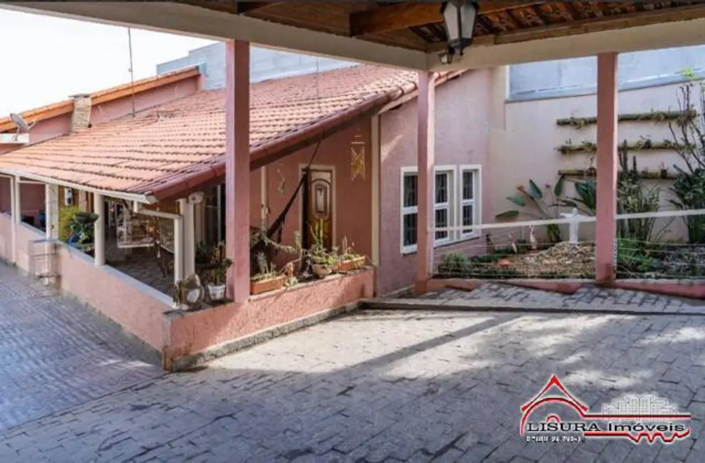 Foto 3 de Casa com 3 quartos à venda, 128m2 em Jardim Primavera, Jacarei - SP