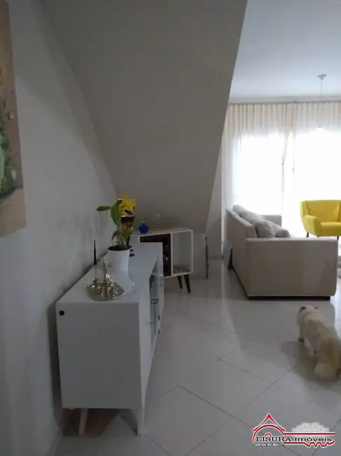Foto 7 de Casa de Condomínio com 3 quartos à venda, 121m2 em Jacarei - SP