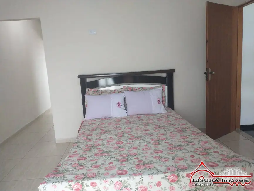 Foto 8 de Casa com 2 quartos à venda, 126m2 em Parque dos Príncipes, Jacarei - SP