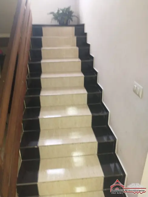 Foto 6 de Casa com 2 quartos à venda, 126m2 em Parque dos Príncipes, Jacarei - SP