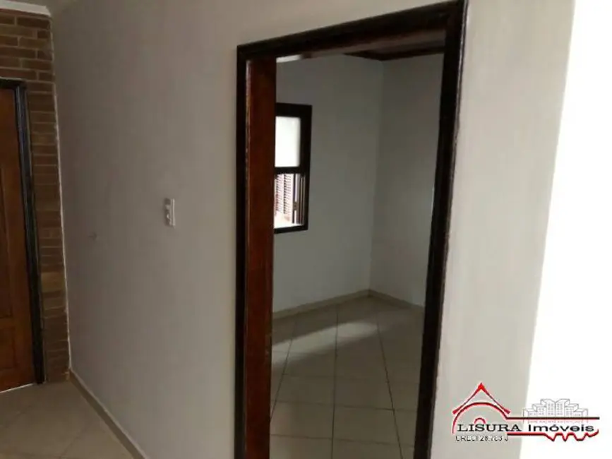 Foto 8 de Casa com 2 quartos à venda, 122m2 em Jardim Maria Amélia, Jacarei - SP