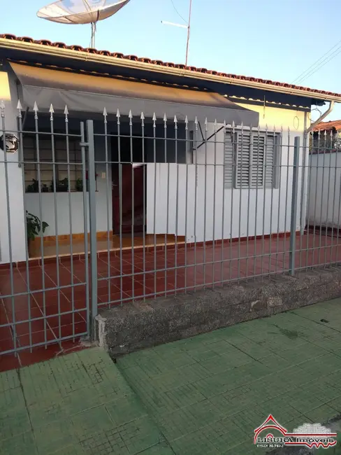 Foto 1 de Casa com 3 quartos à venda, 300m2 em Parque Santo Antônio, Jacarei - SP