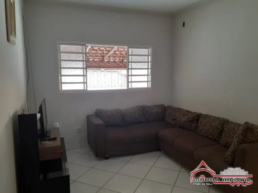 Foto 1 de Casa com 2 quartos à venda, 82m2 em Jardim Santa Marina, Jacarei - SP