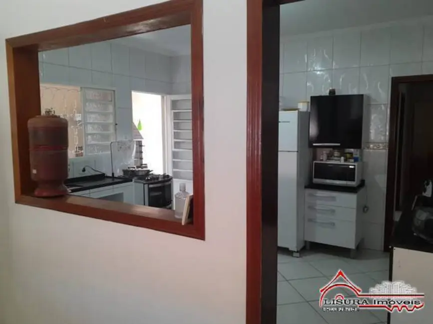 Foto 3 de Casa com 2 quartos à venda, 82m2 em Jardim Santa Marina, Jacarei - SP