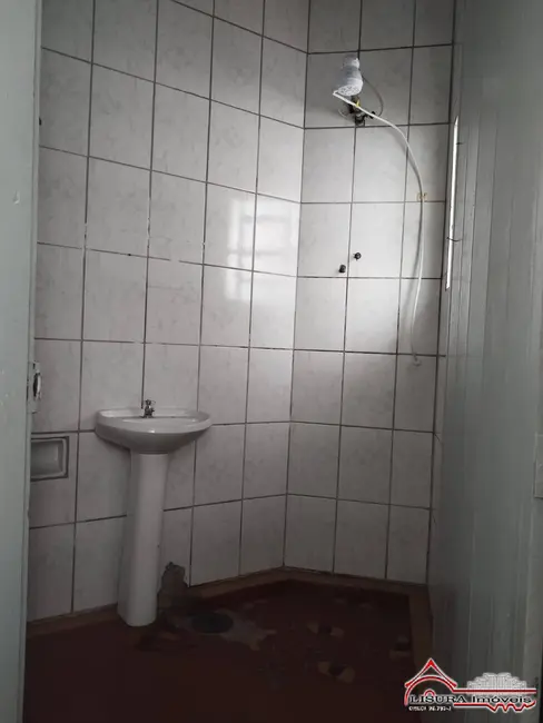 Casa com 1 quarto para alugar em São João, Jacarei - SP - imagem 6 Foto 6 de Casa com 1 quarto para alugar em São João, Jacarei - SP