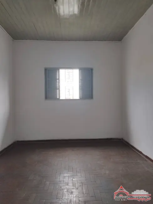 Casa com 1 quarto para alugar em São João, Jacarei - SP - imagem 3 Foto 3 de Casa com 1 quarto para alugar em São João, Jacarei - SP