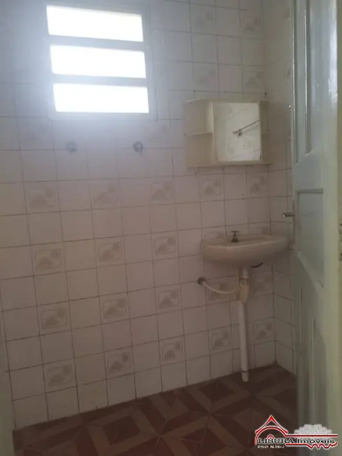 Casa com 1 quarto para alugar em São João, Jacarei - SP - imagem 7 Foto 7 de Casa com 1 quarto para alugar em São João, Jacarei - SP