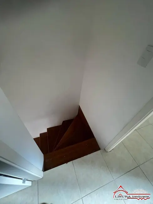 Foto 5 de Casa de Condomínio com 2 quartos à venda, 60m2 em Jardim Colônia, Jacarei - SP