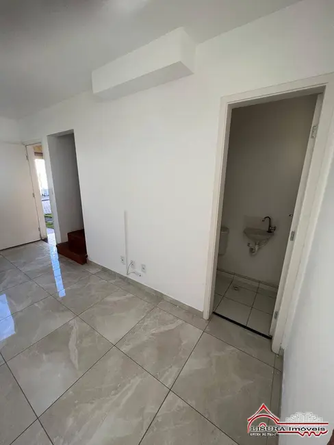 Foto 8 de Casa de Condomínio com 2 quartos à venda, 60m2 em Jardim Colônia, Jacarei - SP