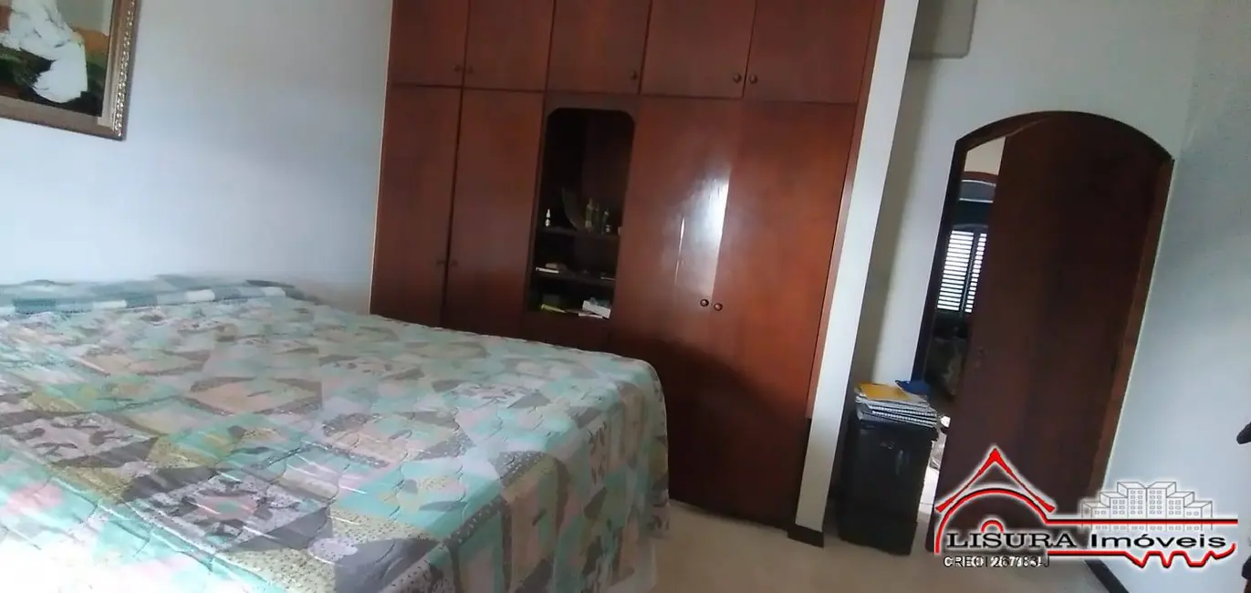 Foto 9 de Casa com 3 quartos à venda, 360m2 em Jardim Santa Maria, Jacarei - SP