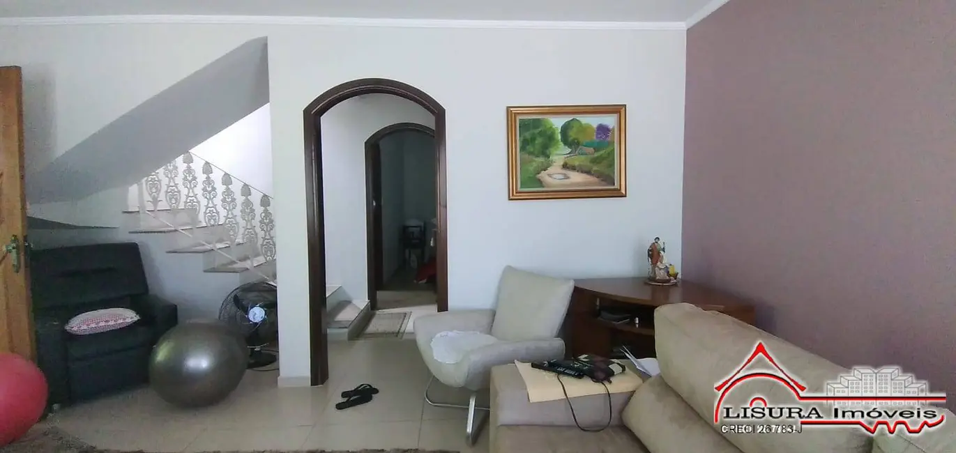 Foto 1 de Casa com 3 quartos à venda, 360m2 em Jardim Santa Maria, Jacarei - SP