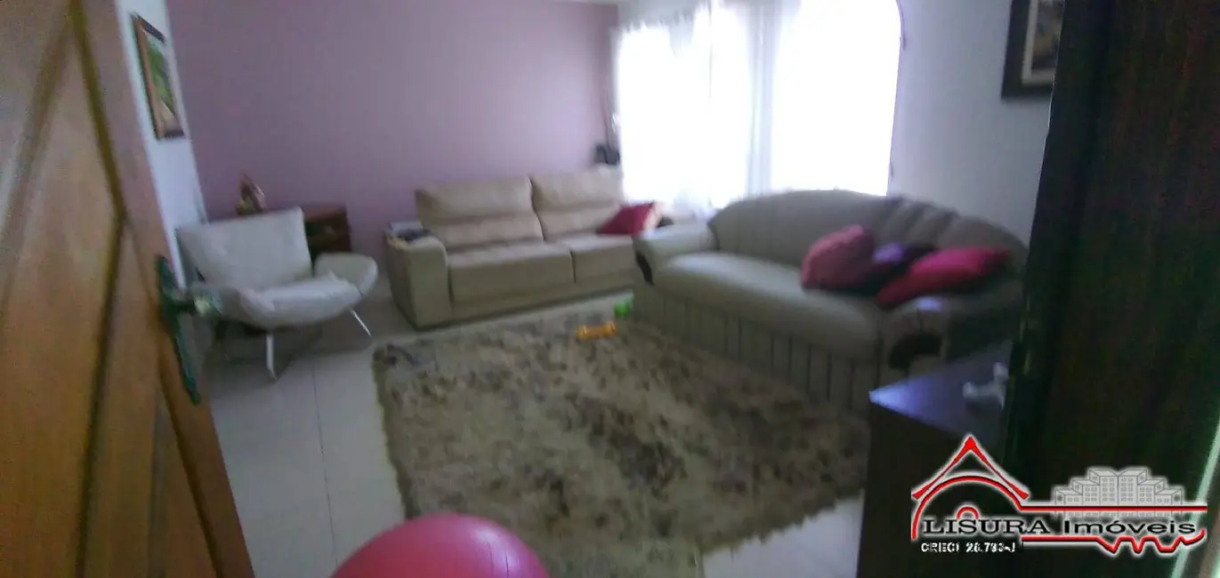 Foto 4 de Casa com 3 quartos à venda, 360m2 em Jardim Santa Maria, Jacarei - SP