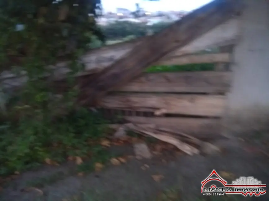 Foto 5 de Terreno / Lote à venda, 200m2 em Parque Santo Antônio, Jacarei - SP