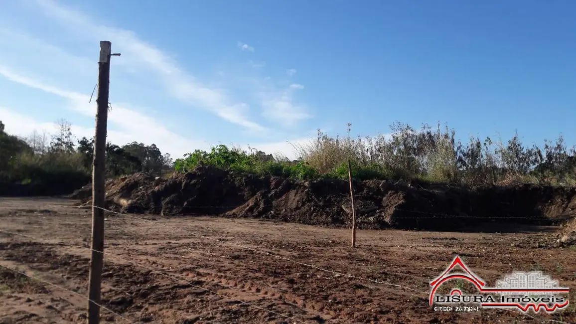 Terreno / Lote à venda, 810m2 em Veraneio Irajá, Jacarei - SP - imagem 3 Foto 3 de Terreno / Lote à venda, 810m2 em Veraneio Irajá, Jacarei - SP