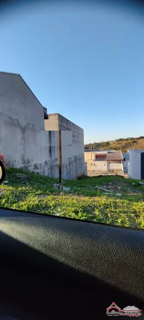 Foto 2 de Terreno / Lote à venda, 154m2 em Jacarei - SP