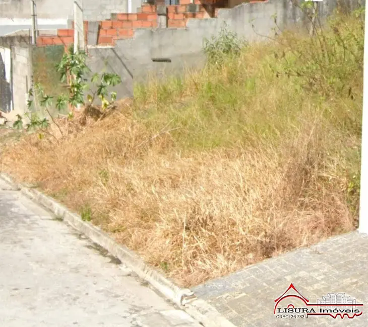 Foto 1 de Terreno / Lote à venda, 154m2 em Jacarei - SP