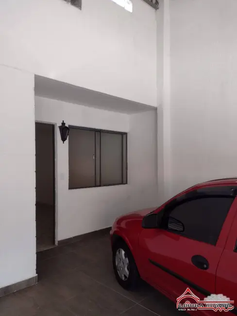 Foto 3 de Casa com 3 quartos à venda, 134m2 em Parque Califórnia, Jacarei - SP