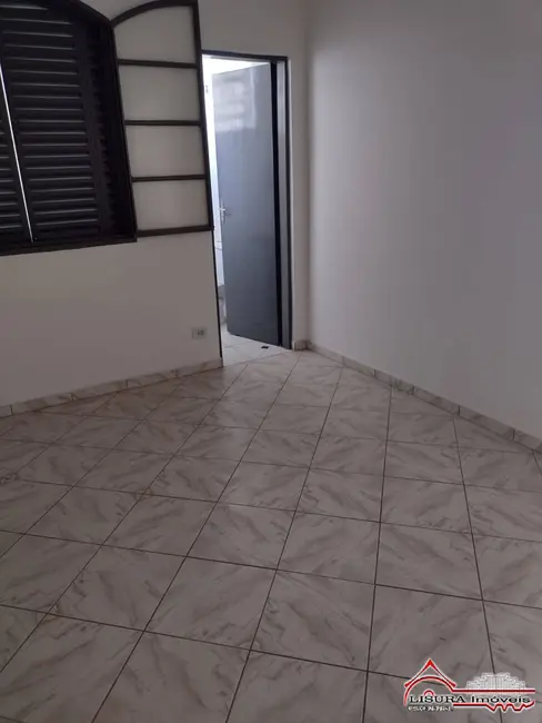 Foto 9 de Casa com 3 quartos à venda, 134m2 em Parque Califórnia, Jacarei - SP