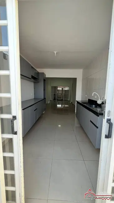 Foto 7 de Casa com 2 quartos à venda, 95m2 em Parque Califórnia, Jacarei - SP