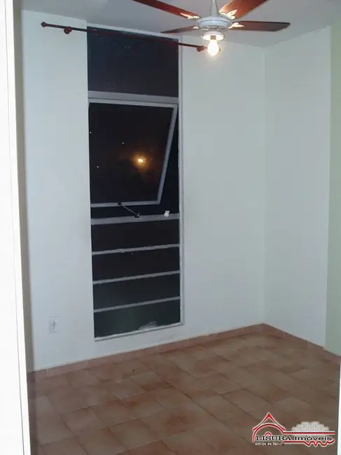 Foto 1 de Apartamento com 2 quartos à venda, 56m2 em Parque Santo Antônio, Jacarei - SP