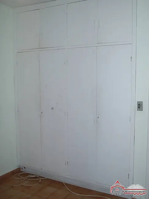 Foto 2 de Apartamento com 2 quartos à venda, 56m2 em Parque Santo Antônio, Jacarei - SP