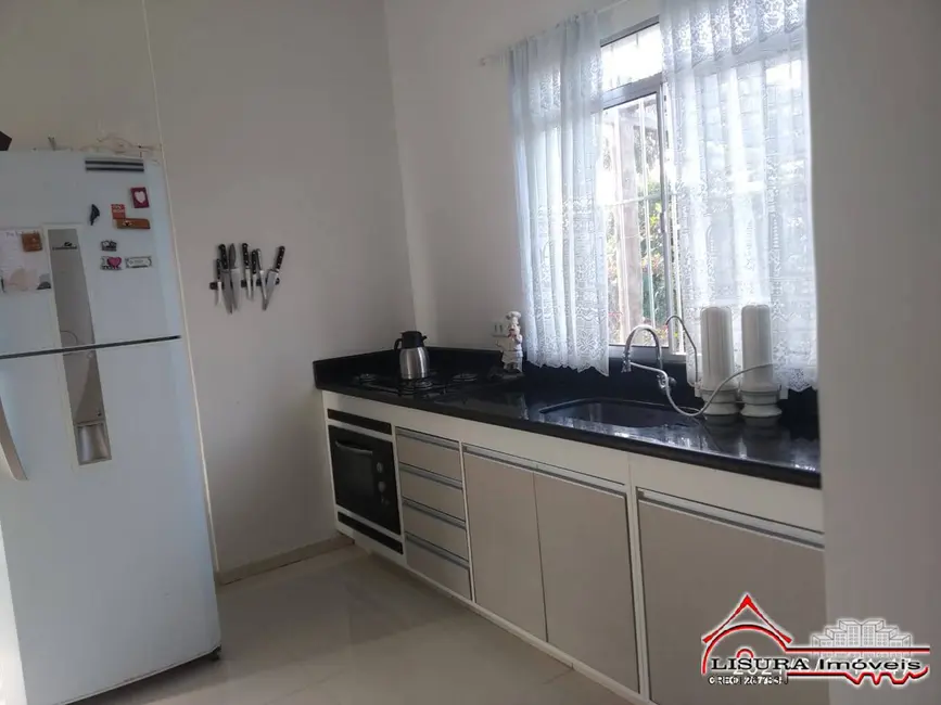 Foto 5 de Chácara com 2 quartos à venda, 200m2 em Veraneio Irajá, Jacarei - SP