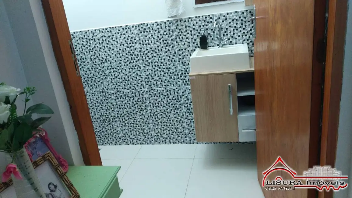 Foto 9 de Chácara com 2 quartos à venda, 200m2 em Veraneio Irajá, Jacarei - SP