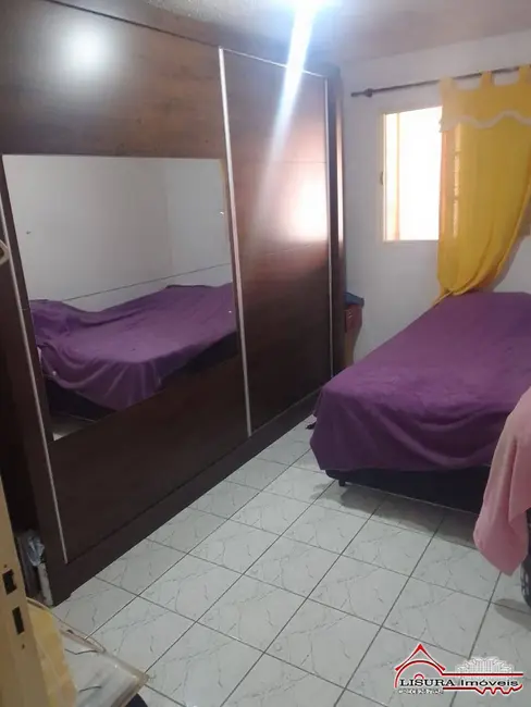 Foto 9 de Casa de Condomínio com 2 quartos à venda, 90m2 em Jardim Maria Amélia, Jacarei - SP