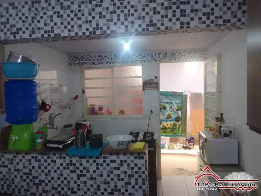 Foto 3 de Casa de Condomínio com 2 quartos à venda, 90m2 em Jardim Maria Amélia, Jacarei - SP