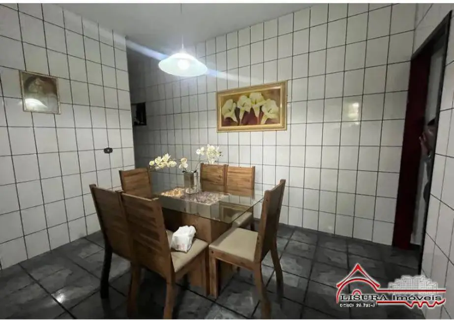 Casa com 2 quartos à venda, 150m2 em Vila Garcia (São Silvestre), Jacarei - SP - imagem 6 Foto 6 de Casa com 2 quartos à venda, 150m2 em Vila Garcia (São Silvestre), Jacarei - SP