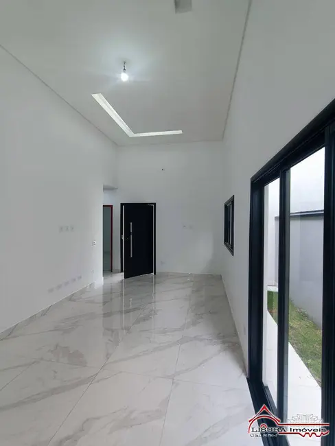 Foto 3 de Casa de Condomínio com 3 quartos à venda, 135m2 em Condomínio Residencial Fogaça, Jacarei - SP