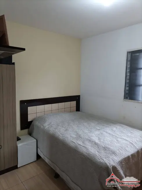 Foto 8 de Casa com 2 quartos à venda, 98m2 em Parque Califórnia, Jacarei - SP