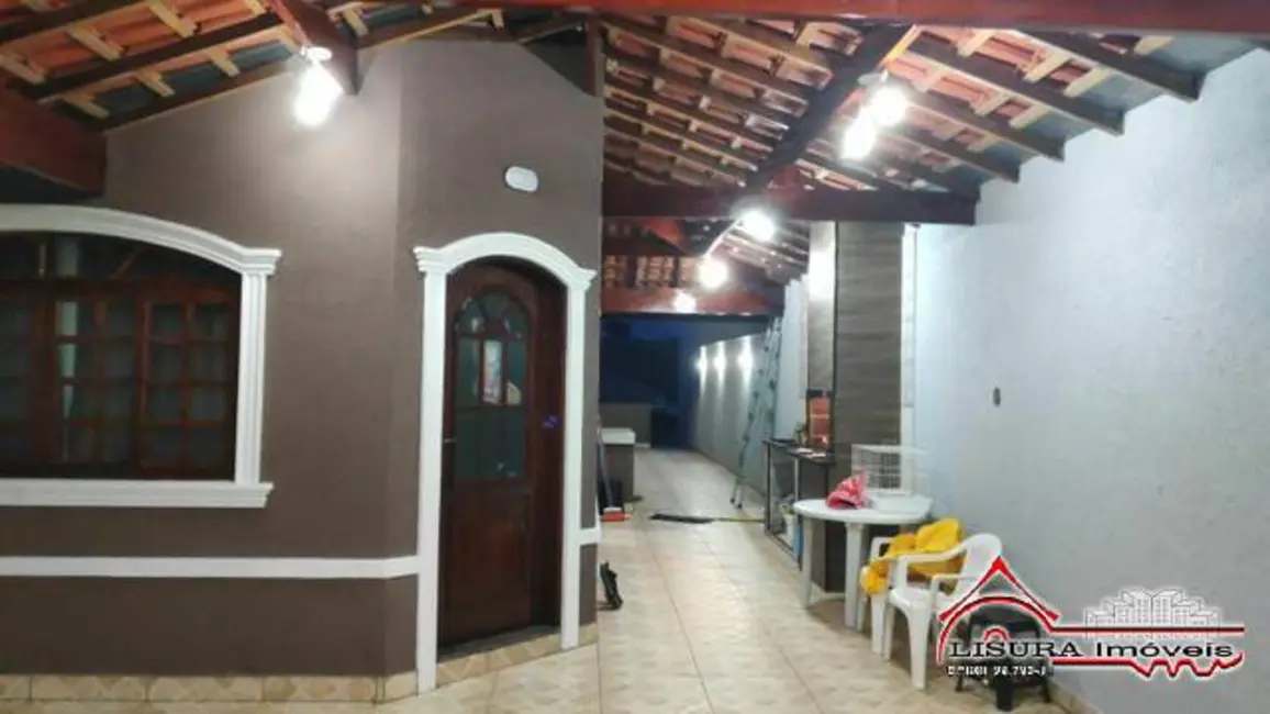 Foto 3 de Casa com 3 quartos à venda, 130m2 em Loteamento Villa Branca, Jacarei - SP