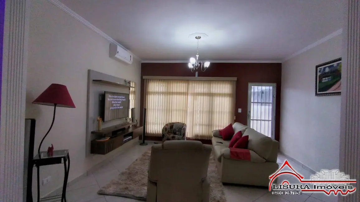 Foto 4 de Casa com 4 quartos à venda, 283m2 em Cidade Jardim, Jacarei - SP