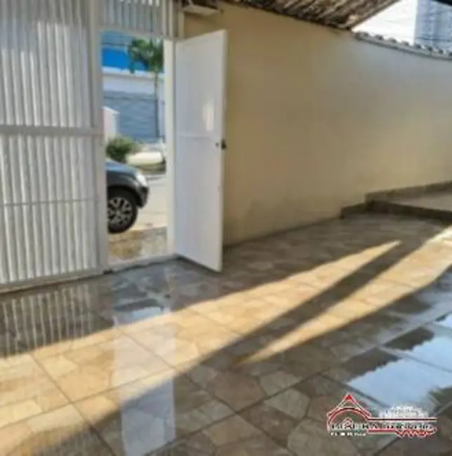 Foto 2 de Casa com 3 quartos à venda em Cidade Jardim, Jacarei - SP