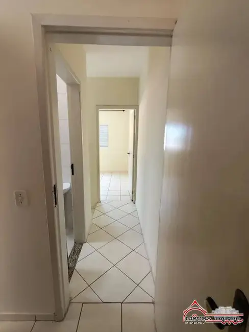 Foto 4 de Casa de Condomínio com 2 quartos à venda, 60m2 em Jardim Santa Marina, Jacarei - SP