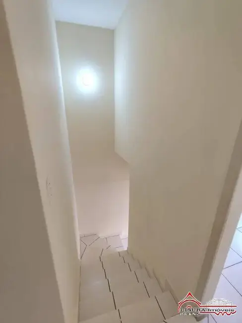 Foto 9 de Casa de Condomínio com 2 quartos à venda, 60m2 em Jardim Santa Marina, Jacarei - SP