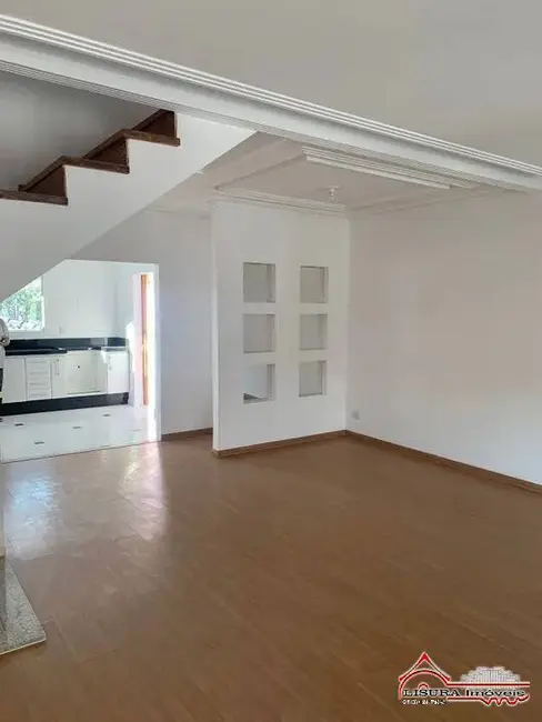 Foto 4 de Casa de Condomínio com 3 quartos à venda, 172m2 em Parque Santo Antônio, Jacarei - SP
