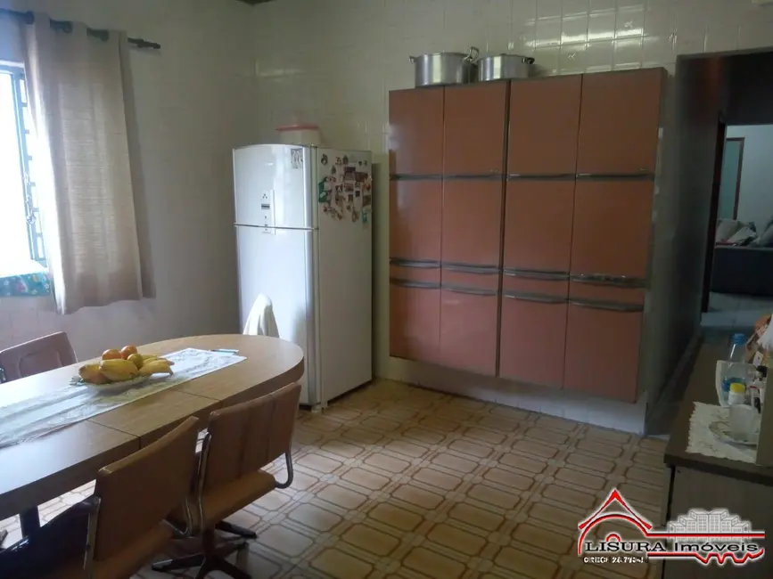 Foto 8 de Casa com 3 quartos à venda, 157m2 em Jardim Bela Vista, Jacarei - SP