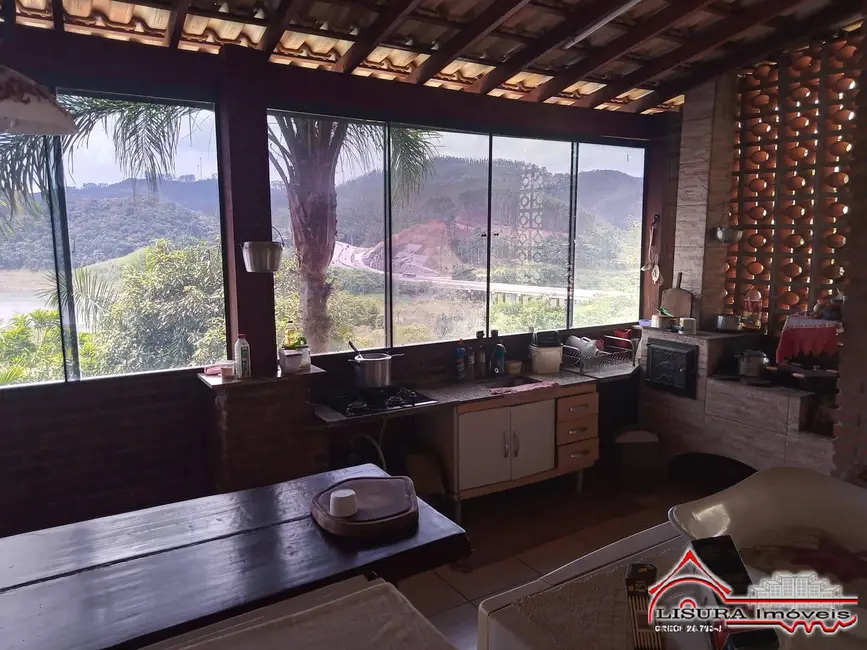 Chácara com 5 quartos à venda, 1000m2 em Paraibuna - SP - imagem 9 Foto 9 de Chácara com 5 quartos à venda, 1000m2 em Paraibuna - SP