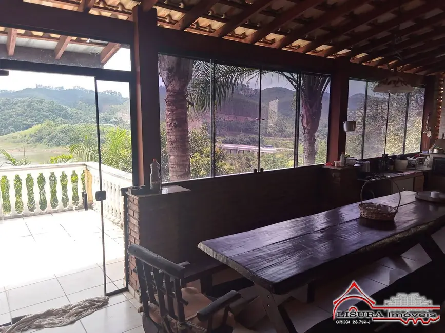 Chácara com 5 quartos à venda, 1000m2 em Paraibuna - SP - imagem 8 Foto 8 de Chácara com 5 quartos à venda, 1000m2 em Paraibuna - SP