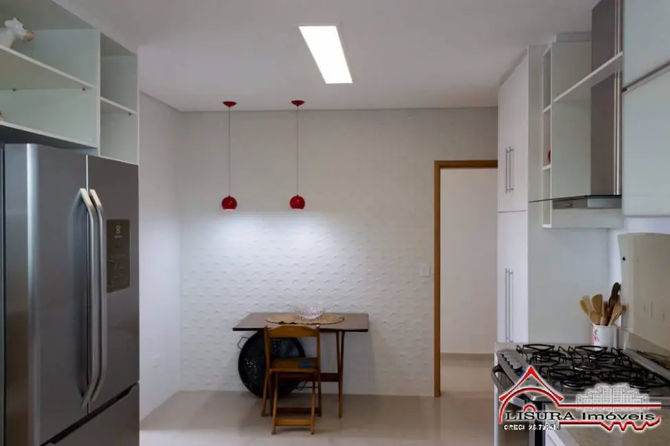 Foto 7 de Casa com 5 quartos à venda, 450m2 em Jacarei - SP