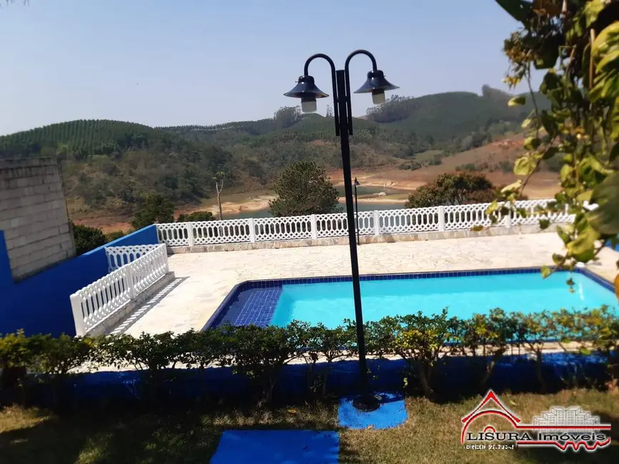 Foto 2 de Chácara com 2 quartos à venda, 210m2 em Santa Branca - SP